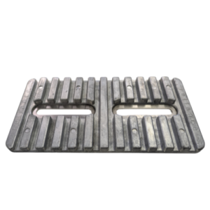 Rectangular grooved metal plate